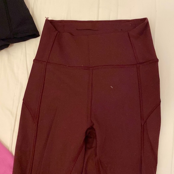 Lululemon in movement tight - Picture 1 of 4